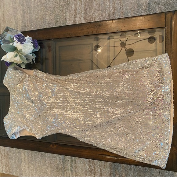 Host Pick! 🎉 NWT Maje Riviera Sequined Dress size 3 Small - Picture 10 of 16